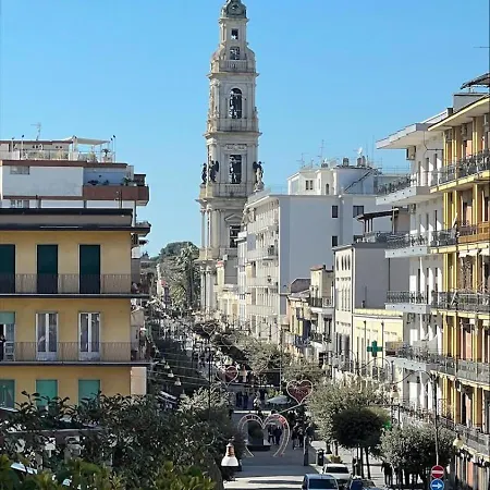 Scavi E Chiesa - In Centro Pompeia